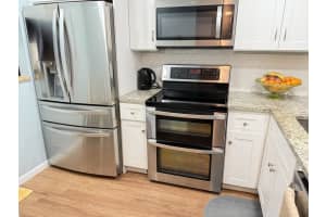 9900 Sunrise Lakes Boulevard 201, Sunrise