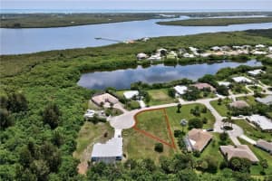 7465 32nd Court, Vero Beach