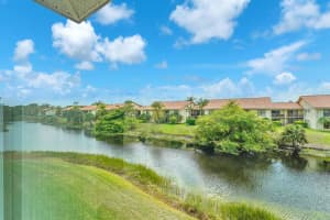 210 Lake Evelyn Drive, West Palm Beach