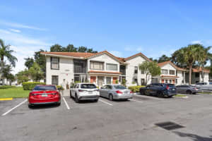 9668 Sills Drive E 101, Boynton Beach