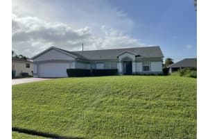 4448 Nw Bighorn Avenue, Port Saint Lucie
