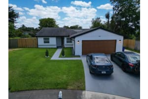 10908 Grandview Court, Royal Palm Beach
