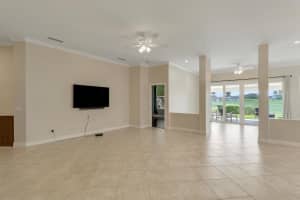1215 Gator Trail, West Palm Beach