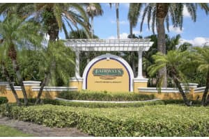 5060 Fairways #312 Circle, Vero Beach