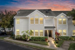 1940 Westminster Circle 7-1, Vero Beach