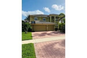 2261 Ridgewood Circle, Royal Palm Beach