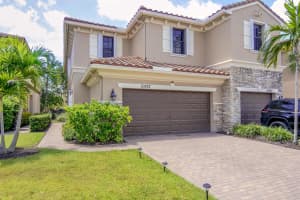 10373 Wellington Parc Drive, Wellington