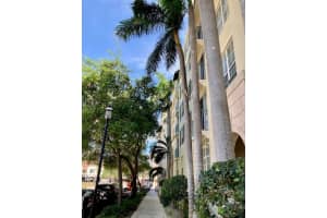 630 S Sapodilla Avenue 105, West Palm Beach