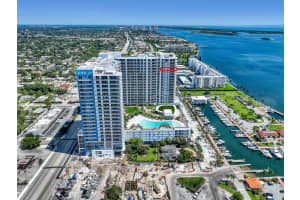 220 Lake Shore Drive N-2103, Lake Park