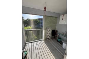 200 Village Green Circle E K218, Palm Springs