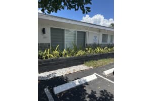1037 Ne 9th Avenue 3, Fort Lauderdale