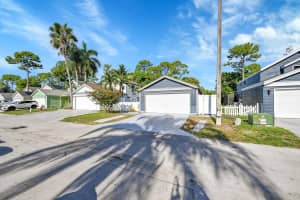 1325 Strawberry Lane, West Palm Beach