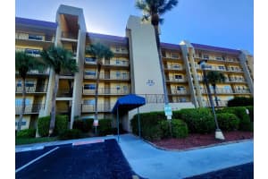 3661 Via Poinciana 310, Lake Worth