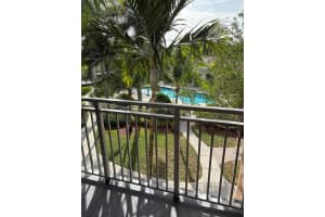 6529 Emerald Dunes Drive 308, West Palm Beach