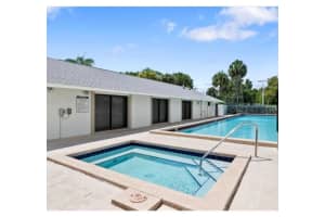 3618 Alder Drive Drive D2, West Palm Beach