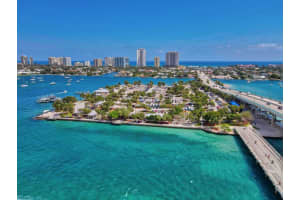 2640 Lake Shore Drive 1710, Singer Island