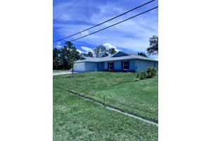 1879 Sw Lennox Street, Port Saint Lucie