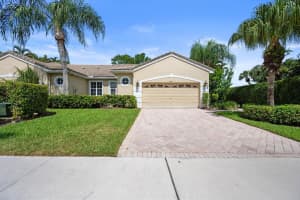 4677 Carlton Golf Drive, Lake Worth