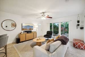 49 Se 7th Avenue 1, Delray Beach