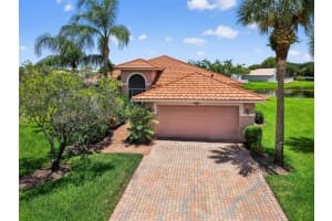 8901 Agliana Circle, Boynton Beach
