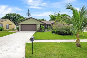 9311 Longmeadow Circle, Boynton Beach