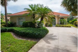 113 Winter Club Court, Palm Beach Gardens