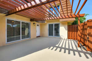 2555 Albatross Road N 2-a, Delray Beach