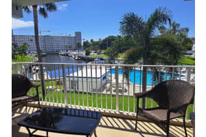 1445 Se 15th Court 202, Deerfield Beach