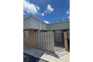 1324 Gateway Drive C4, Lantana