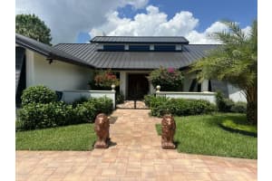 5091 Se Burning Tree Circle, Stuart