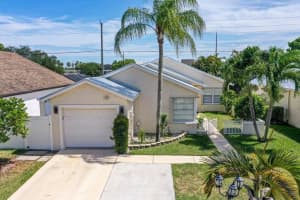 9090 Chatsworth Cascades, Boca Raton