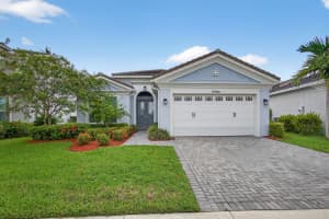 5960 Buttonbush Drive, The Acreage