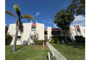 628 Nw 13 Th Street 25, Boca Raton
