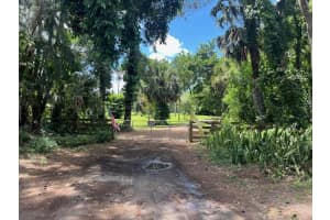 9538 171st Street N, Jupiter