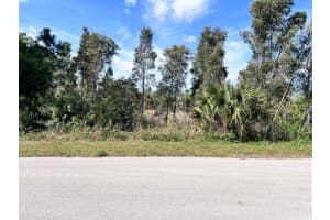 332 Lanford Avenue, Lehigh Acres