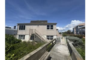 1501 Ne Ocean Boulevard 9, Stuart