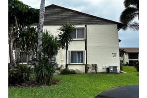 5831 Whispering Pine B2, Greenacres