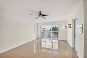 1002 Green Pine Boulevard B2, West Palm Beach