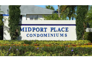 1531 Se Royal Green Circle R-102, Port Saint Lucie