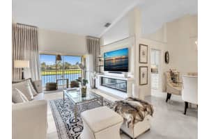 17287 Boca Club Boulevard 8, Boca Raton