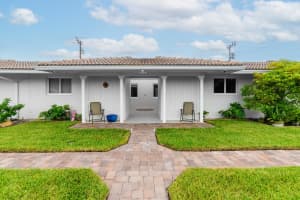 3696 Ne 5th Drive, Boca Raton