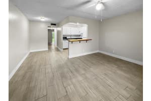 2000 Springdale Boulevard 209, Palm Springs