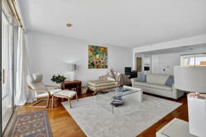 2780 S Ocean Boulevard 806, Palm Beach