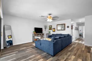 1250 Se Parkview Place C10, Stuart