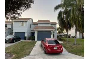 1581 Woodbridge Lakes Circle, West Palm Beach