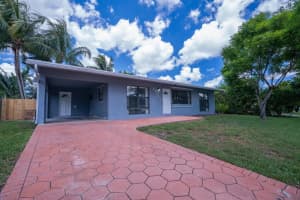 6113 Royal Palm Boulevard, Margate