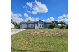 367 Nw Placid Avenue, Port Saint Lucie