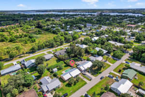 1413 Sw Thelma Street, Palm City
