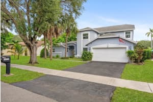 5185 Nw 52nd Street, Coconut Creek