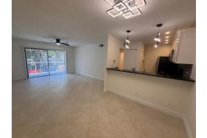 3402 Gardens East Drive 11b, Palm Beach Gardens